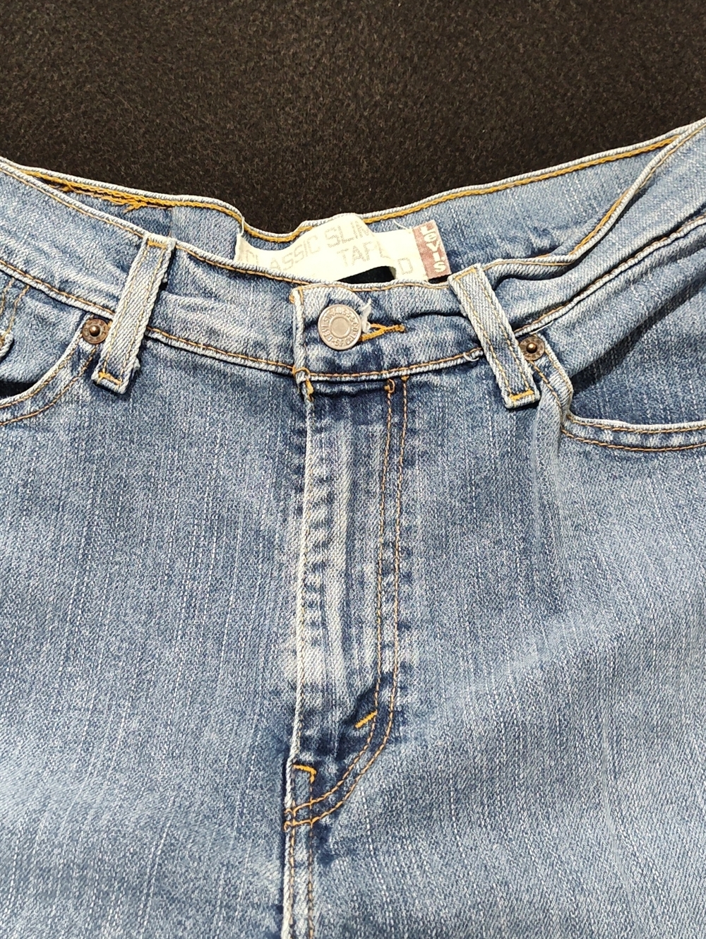 Levi's 512 Blue Jeans - Women’s Size 8 - Classic  Slim Tapered  - Straight Leg - Picture 5 of 12